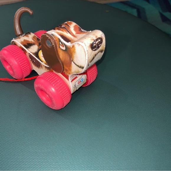 Fisher Price LITTLE SNOOPY Beagle DOG Pull Toy - wood - Picture 6 of 6